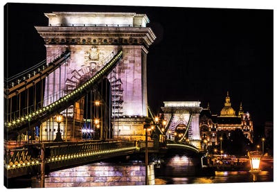 Chain Bridge, St. Stephens. Danube River Reflection, Budapest, Hungary Canvas Art Print
