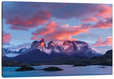 Chile, Torres Del Paine National Park. Sunrise Over The Horns (Cuernos Del Paine) And Lake Pehoe. Canvas Art Print - Yuri Choufour