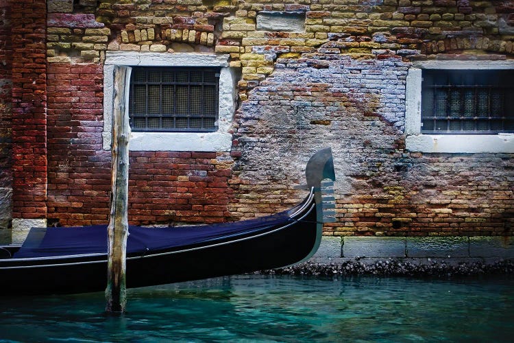 Gondola's Fèrro (Meaning Iron) by Zoe Schumacher wall art