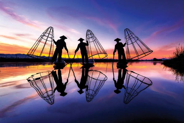 Zay Yar Lin: Fishermen Of The Inle's Lake by Zay Yar Lin