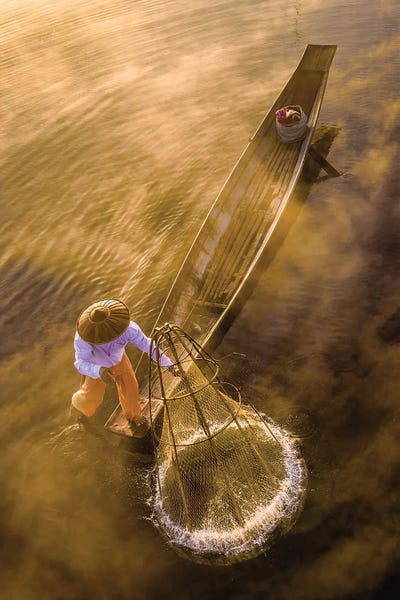 Burma (Myanmar): Golden Morning by Zay Yar Lin