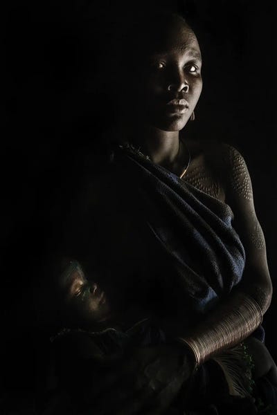Zay Yar Lin: Mother And Child by Zay Yar Lin