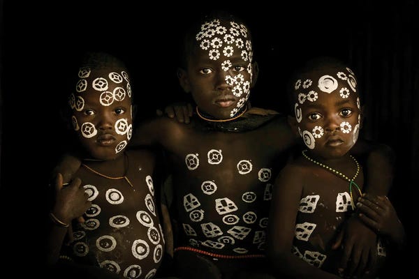 Zay Yar Lin: Suri Kids by Zay Yar Lin