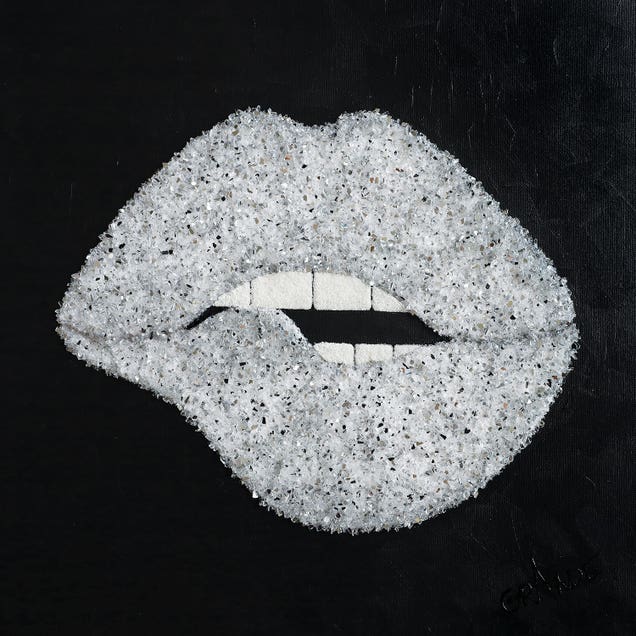 Mirror Lips by Alla GrAnde